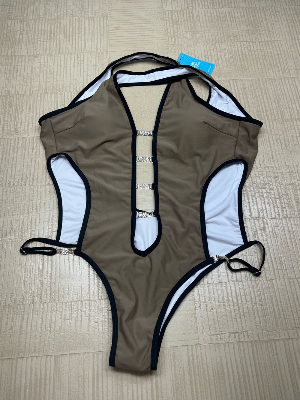 NWT CUPSHE MONOKINI SWIMSUIT
